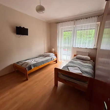 منتجع Gorski Osrodek Pod Kamiennikiem *